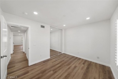 Welcome to effortless living in the highly sought-after Seven - photo 20