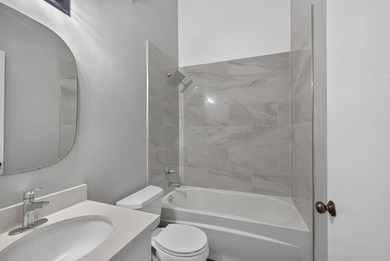 Beautifully updated and move-in ready, this charming villa is - photo 21