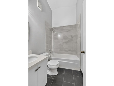 Beautifully updated and move-in ready, this charming villa is - photo 24