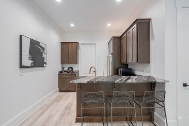Welcome to THE LUXURY HOME WHERE SOPHISTICATION MEETS EFFORTLESS - photo 39