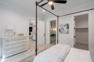 Welcome to THE LUXURY HOME WHERE SOPHISTICATION MEETS EFFORTLESS - photo 42