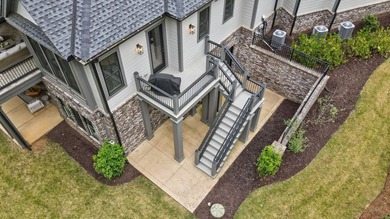 Welcome to THE LUXURY HOME WHERE SOPHISTICATION MEETS EFFORTLESS - photo 56