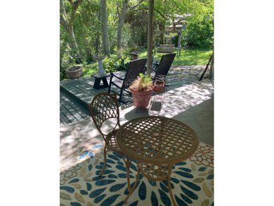 EXCEPTIONAL LAKE FRONT RETREAT! RARE FIND, Stairs to water - photo 5
