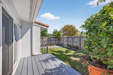Remodeled 3/3 in the heart of Fat Village & Sears Town - photo 8