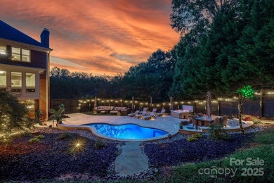 Your Private Resort Retreat in Desirable Viewmont! This stunning - photo 2