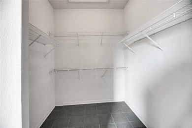 Bring an offer and Welcome to this beautiful 3-bedroom, 2-bath - photo 29