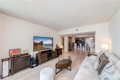 Stunning 15th floor with amazing city lights and mountain views - photo 7