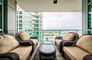 Stunning 15th floor with amazing city lights and mountain views - photo 10