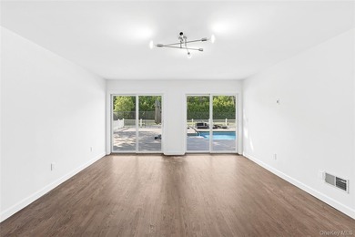 Welcome to your Private Oasis Looking for privacy with all the - photo 7
