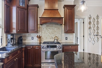 Welcome to 1 Bennett Street, Unit 3--a beautifully renovated - photo 20
