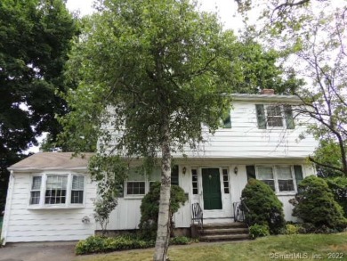 Lake Whitney Home Sale Pending in Hamden Connecticut