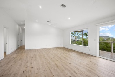 Renovated beach-style 3 bd, 2 ba home with 2 bd, 1 ba permitted - photo 6