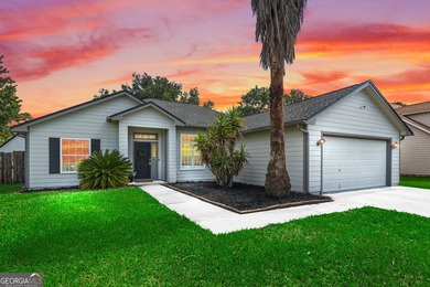 Welcome home to this sweet 3-bedroom, 2-bathroom home located in - photo 1