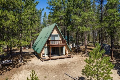Lake Home For Sale in Gilchrist, Oregon