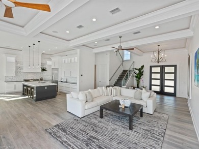 Luxuriate in a perfect piece of paradise! This spectacular - photo 2