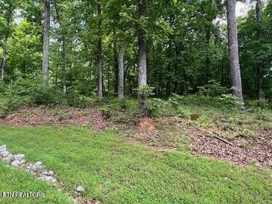 Priced below tax appraisal! Discover a vibrant lakeside - photo 2