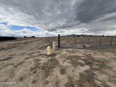 Build your dream home in this Large Leveled lot in the middle of - photo 1