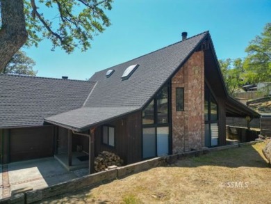 Lake Home For Sale in Wofford Heights, California