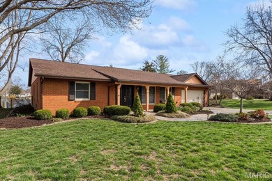 (private lake, pond, creek) Home For Sale in O'Fallon Illinois