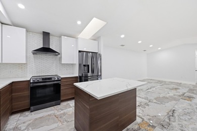 You'll love this beautifully updated corner unit, 2Bedroom - photo 10