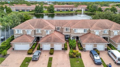 Lake Townhome/Townhouse For Sale in Fort Myers, Florida