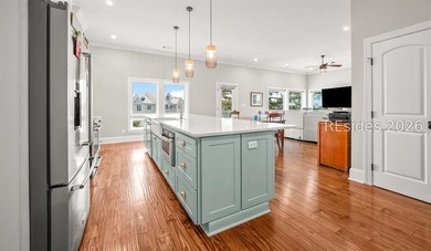 Welcome to 5 Tradewind Lane, a stunning coastal retreat in the - photo 38