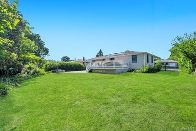Welcome to 3 Bayberry Drive in the heart of Saint James! This - photo 5