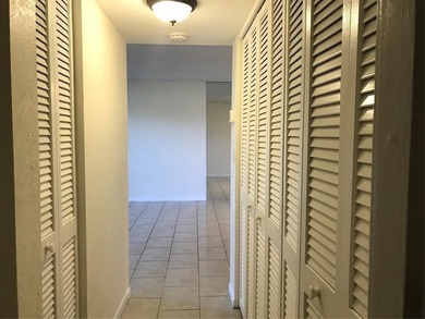 Briarwood Club in the heart of Coral Springs. Spacious 2-Beds - photo 7