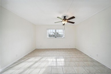 Briarwood Club in the heart of Coral Springs. Spacious 2-Beds - photo 8