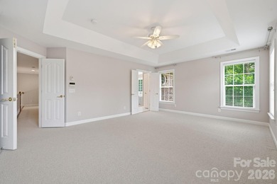 Stunning Brick Home in beautiful Hunter Oaks Subdivision with 3 - photo 17