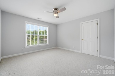 Stunning Brick Home in beautiful Hunter Oaks Subdivision with 3 - photo 22