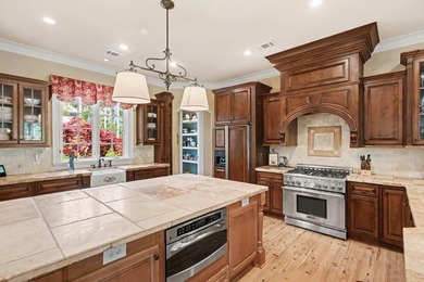 SOUGHT AFTER SUGAR RUN PROPERTY, POSITIONED ON THE PRESTIGIOUS - photo 22