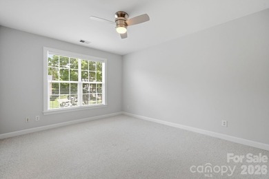 Stunning Brick Home in beautiful Hunter Oaks Subdivision with 3 - photo 23