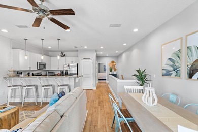 Welcome to the heart of Crystal Beach, where coastal charm meets - photo 8