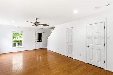Discover this spacious 1,700+ sq. ft., 3 bedroom, 2.5 bath home - photo 4