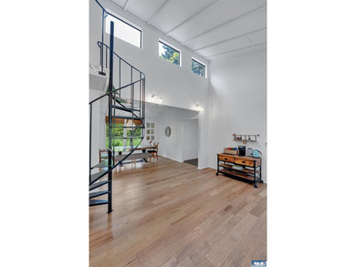 Hobby Farm, Multi-generational living? Farm-to-table lifestyle? - photo 16