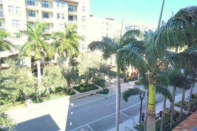 Luxury, light & bright fully updated 2-bedroom, 2-bathrooms - photo 16