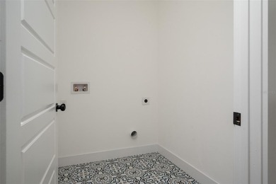 BRAND NEW 3 bedroom 2 bath home located in the Williston - photo 21