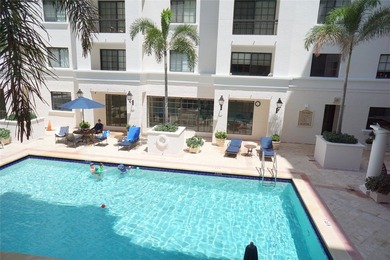 Luxury, light & bright fully updated 2-bedroom, 2-bathrooms - photo 26