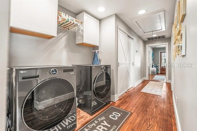 Charming 1940s ranch full of character, featuring spacious front - photo 28