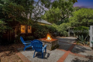 Charming 1940s ranch full of character, featuring spacious front - photo 31