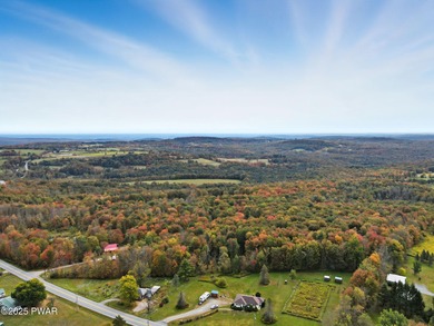 **MOTIVATED SELLERS** Welcome to this cozy 3-bedroom, 1-bathroom