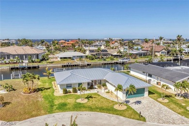 Punta Gorda Isles Area Home For Sale in Punta Gorda Florida