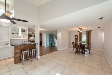 Welcome to your waterfront retreat on Cedar Creek Lake in the - photo 15