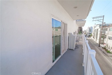 Coastal Living at Its Best! Experience the charm of beachside - photo 21