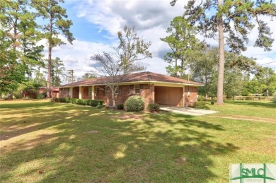 Lake Home For Sale in Ellabell, Georgia
