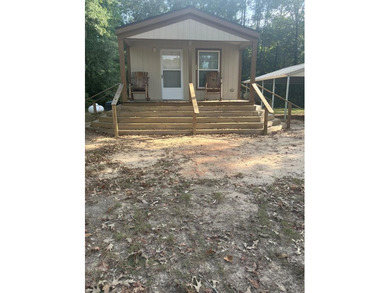Extremely clean 2017 Oak Manor MH, approx. 15.5x64 with all - photo 2