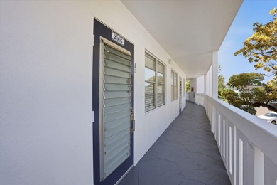 Welcome to this beautifully fully renovated 2-bedroom - photo 2