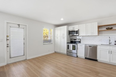 Welcome to this beautifully fully renovated 2-bedroom - photo 7