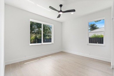 Welcome to a Masterpiece of luxury living. This Newly Renovated - photo 36